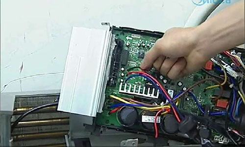 甘南美的空调电话是多少